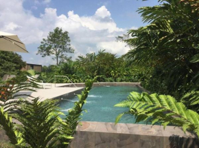 Awesome private design house La Vega close Bogota